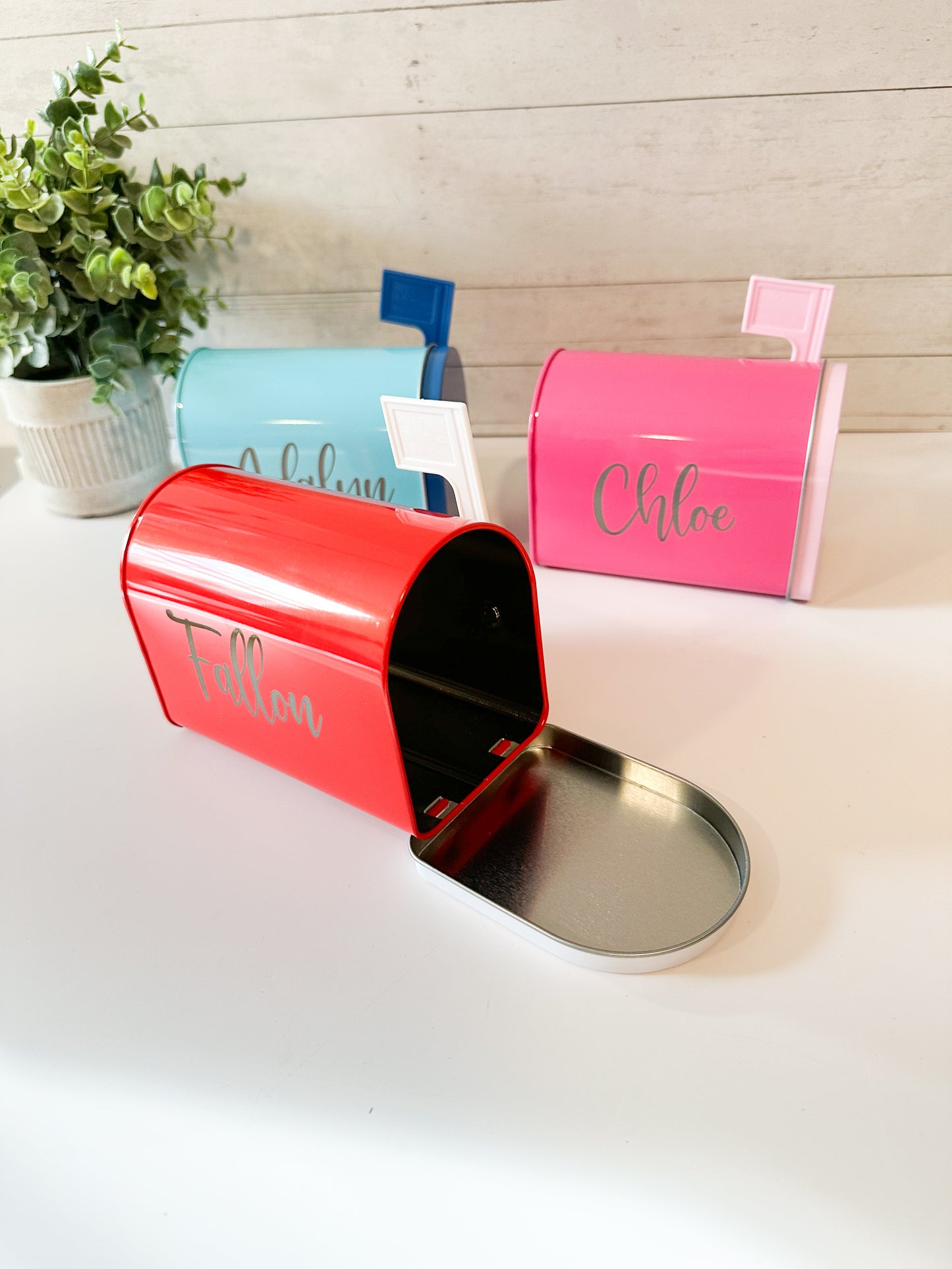 Valentine's Metal Personalized Mailbox