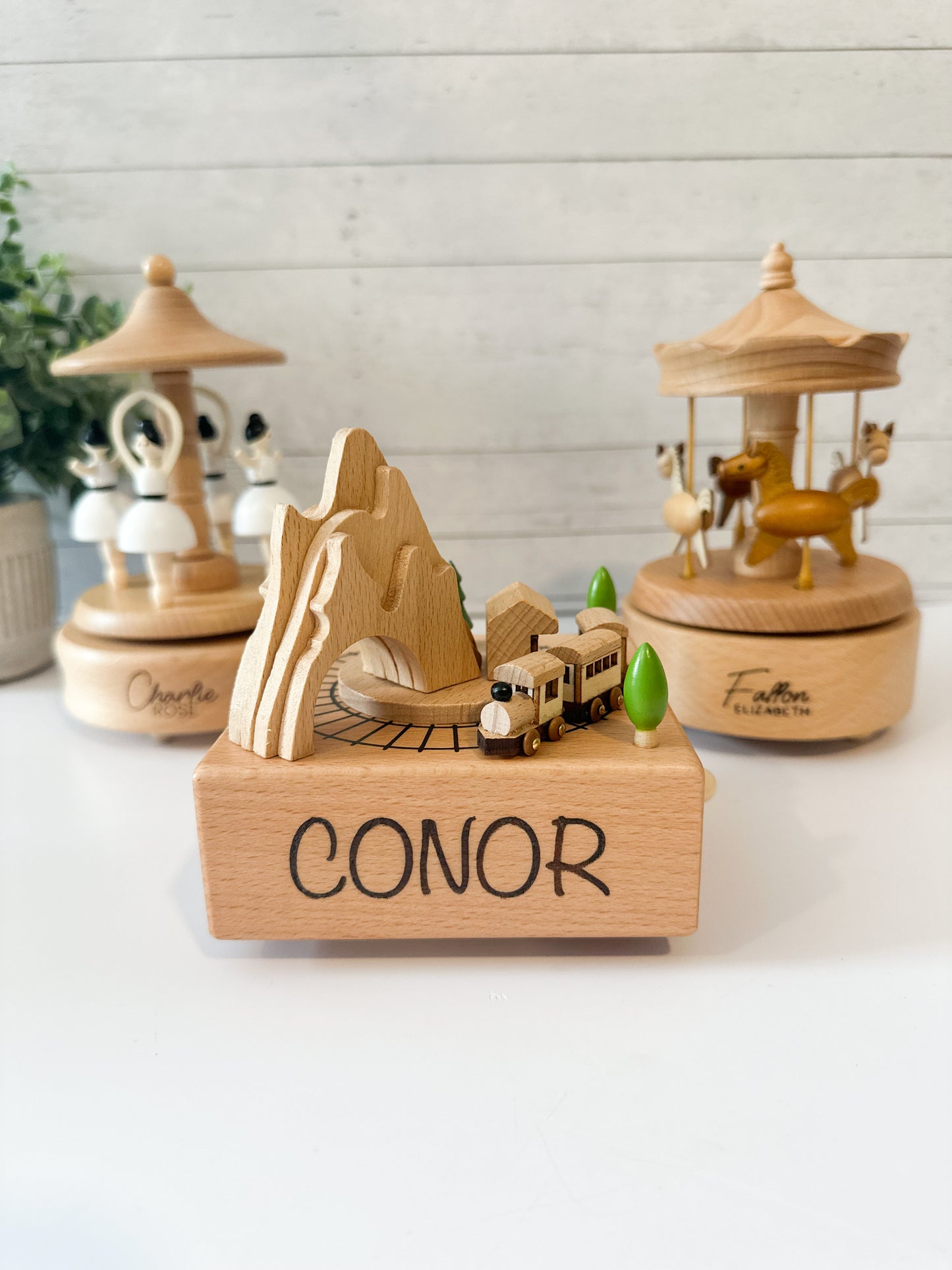Personalizable Music Box