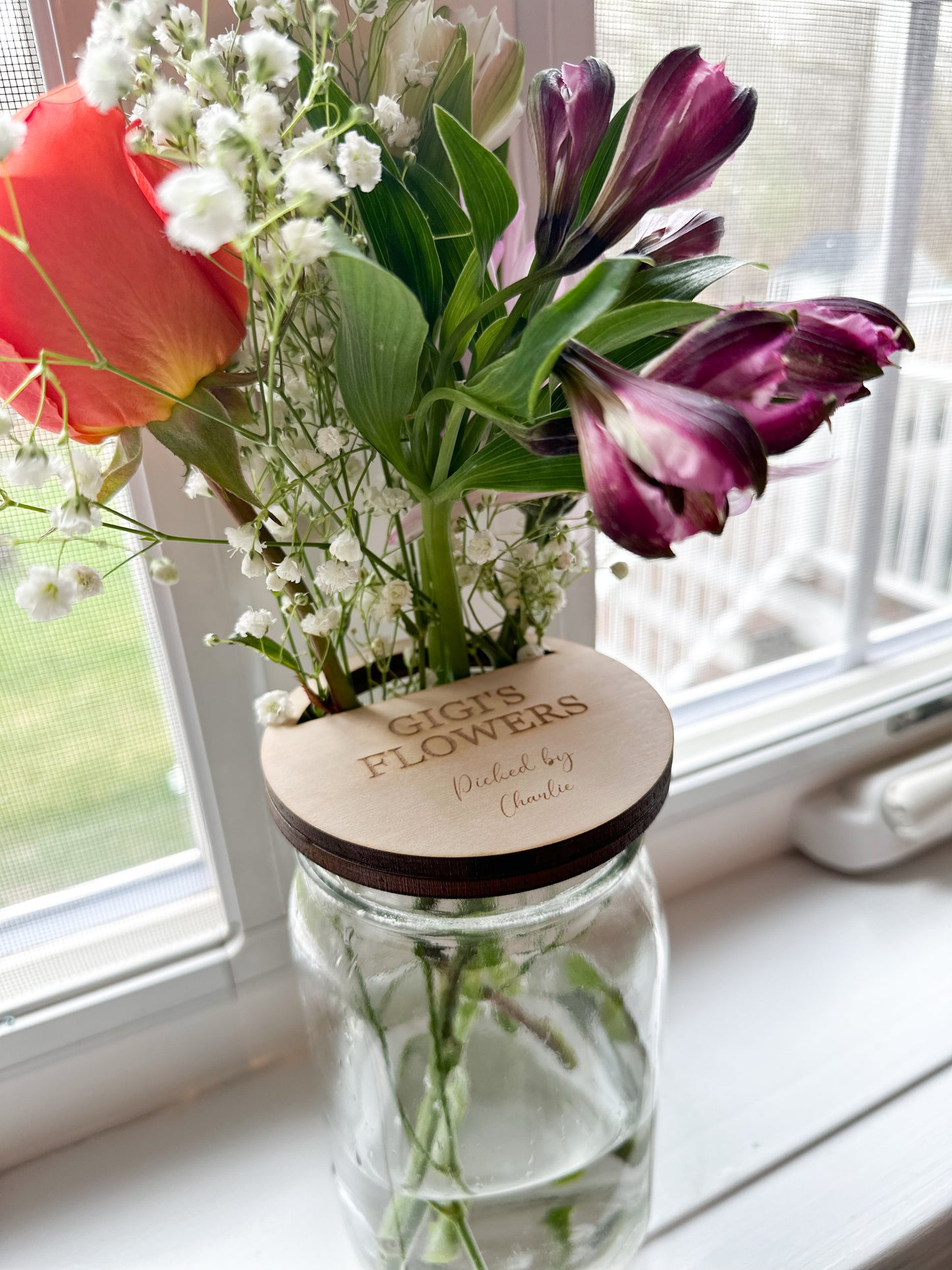 Mother’s Day Custom Mason Jar Flower Lid – A Personalized Gift from the Heart