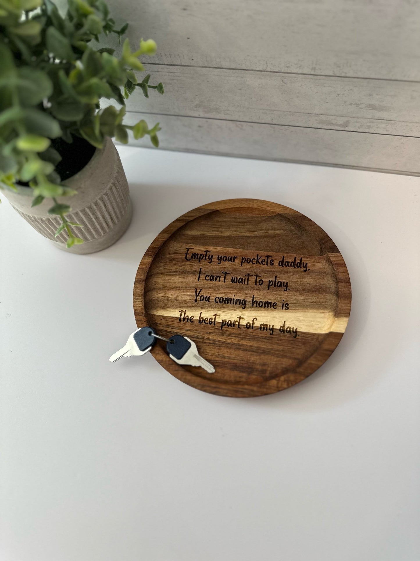 Acacia Wood Catch Tray