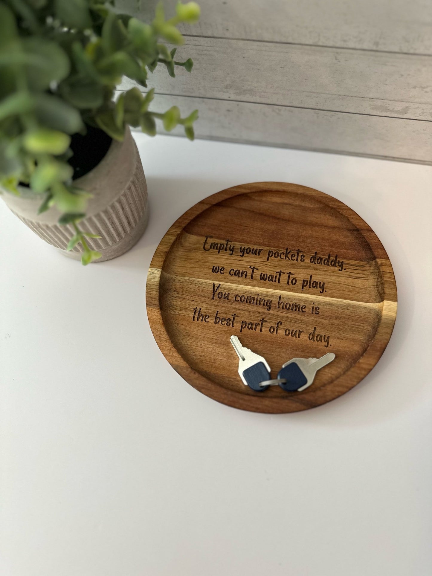 Acacia Wood Catch Tray