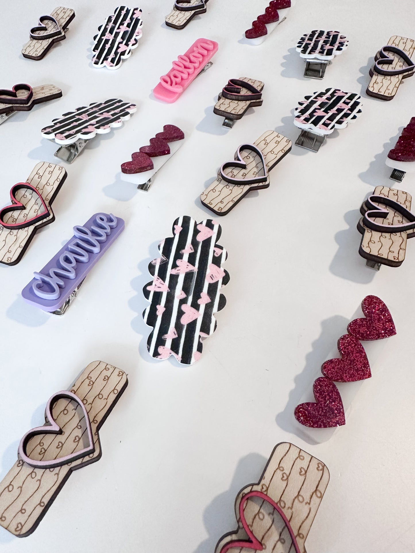 Valentine's Day Hair Clips - Black Scalloped